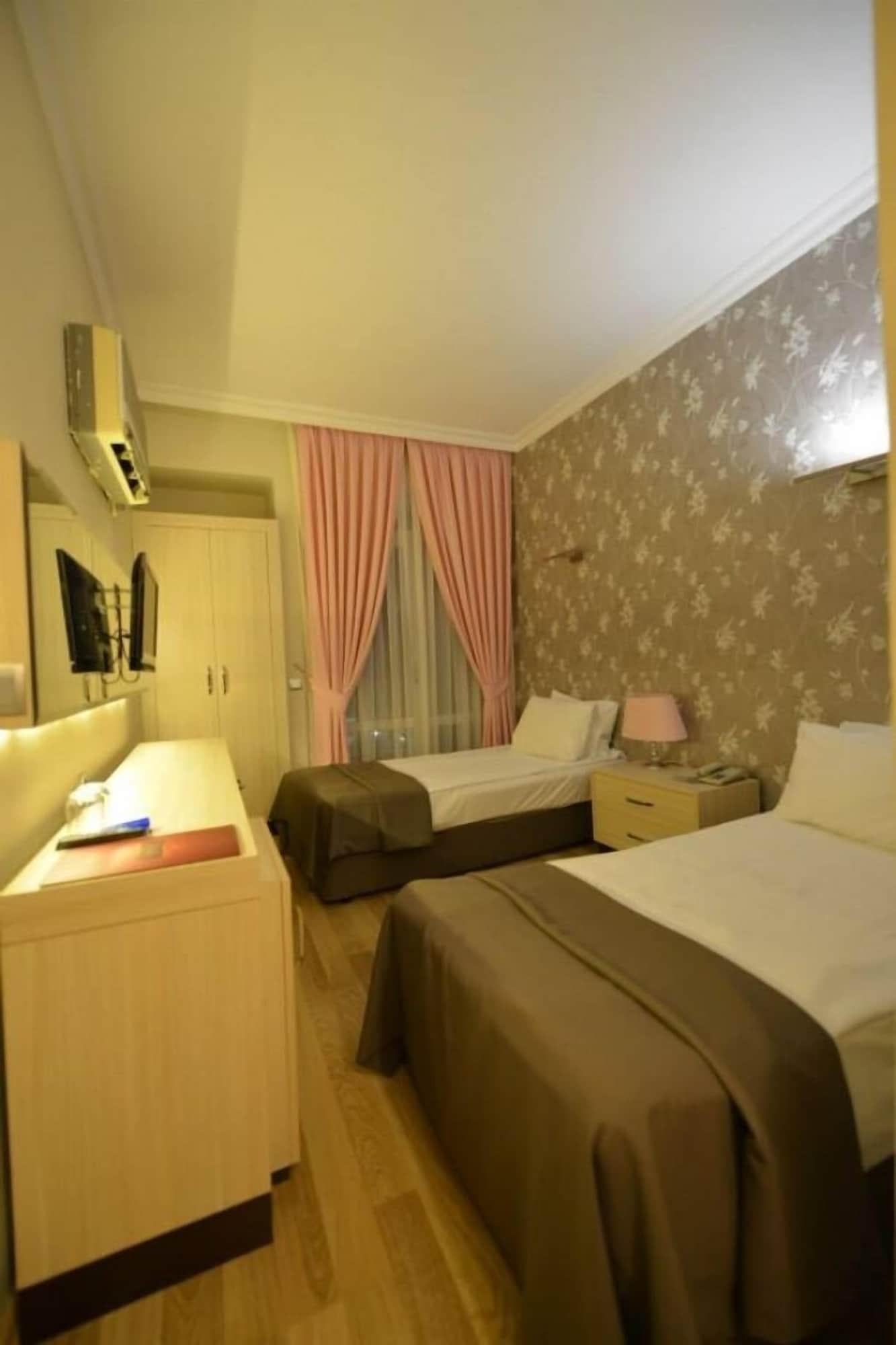 Winecity Hotel 代姆雷 外观 照片