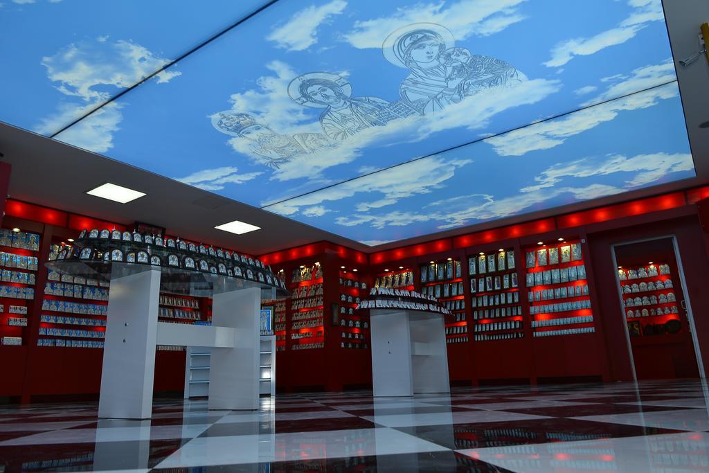 Winecity Hotel 代姆雷 外观 照片