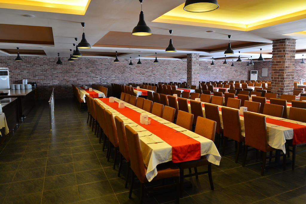 Winecity Hotel 代姆雷 外观 照片